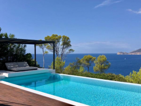 ALMA Luxury Villa with sunset